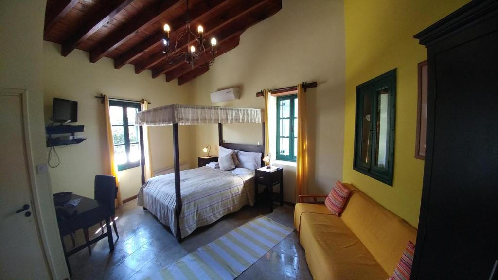 Stou Kyr Gianni, Omodos